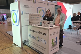  Bezirksamt Reinickendorf von Berlin l&auml;sst die Flotte PIN am Steuerberaterkongress 2026 in Berlin setzen (Foto: buergerservice.org e.V.)